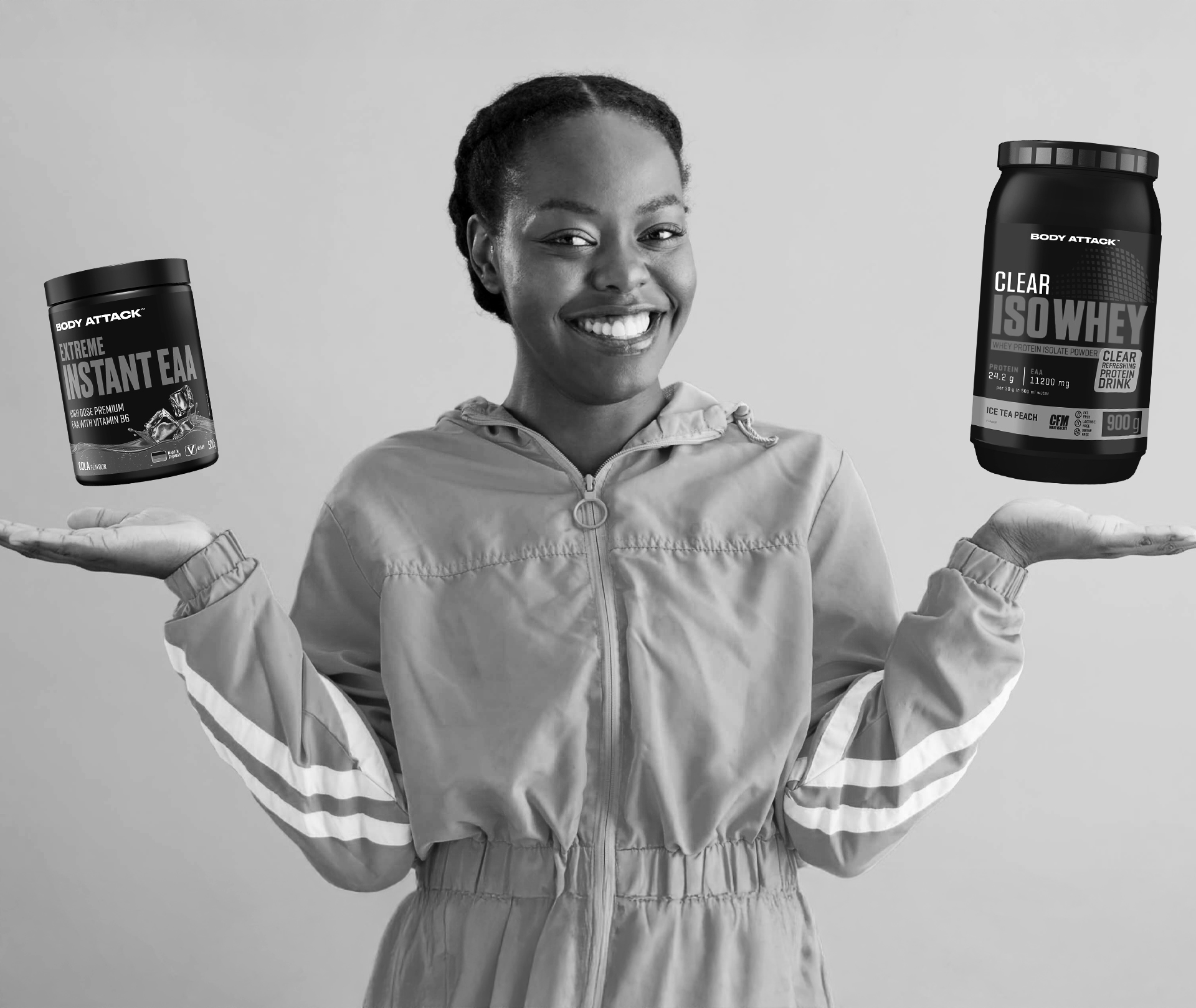 Aminosäuren oder Protein Shake: Unterschiede und Proteingehalt Frau mit einer Aminosäure Dose und einer Proteinshake Dose auf ihren Händen